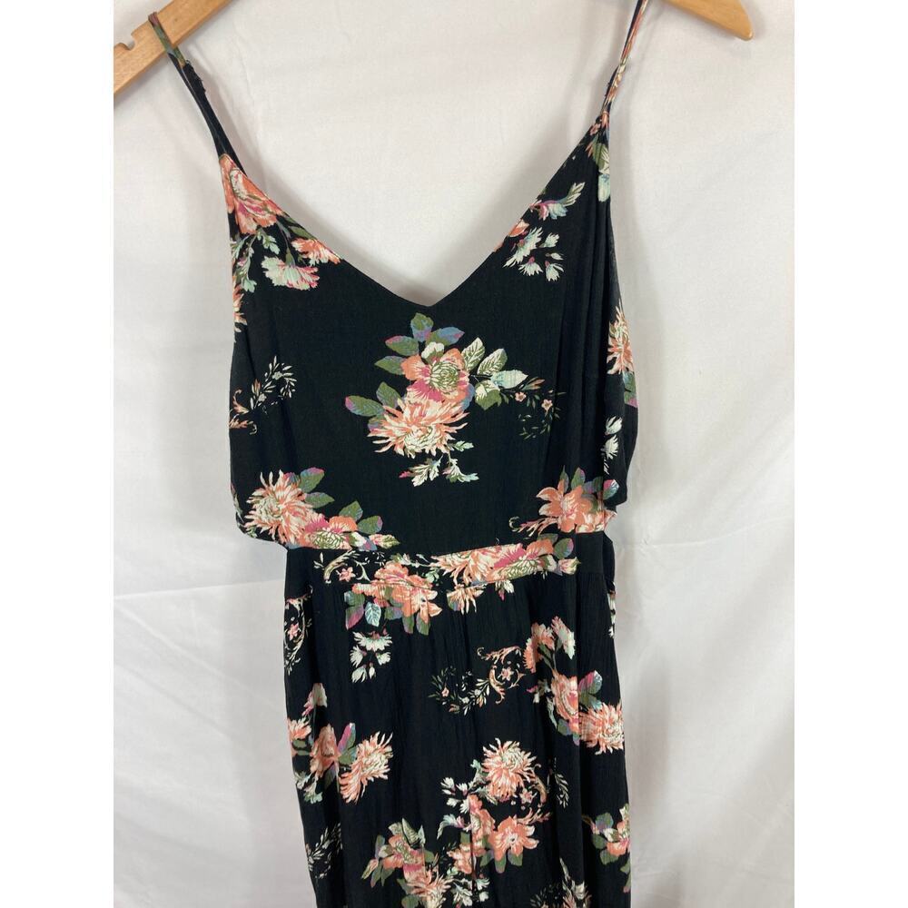 American Eagle Floral Print Jumpsuit Size Medium - Picture 3 of 6